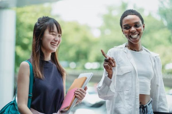 法語專業(yè)考研可以考什么方向 法語專業(yè)考研可以考什么方向